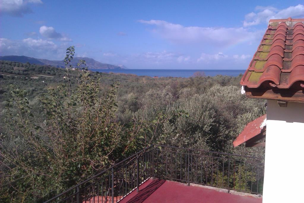 Ktima Tzamika Lägenhet Episkopi-Chania Rum bild