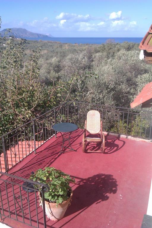 Ktima Tzamika Lägenhet Episkopi-Chania Rum bild